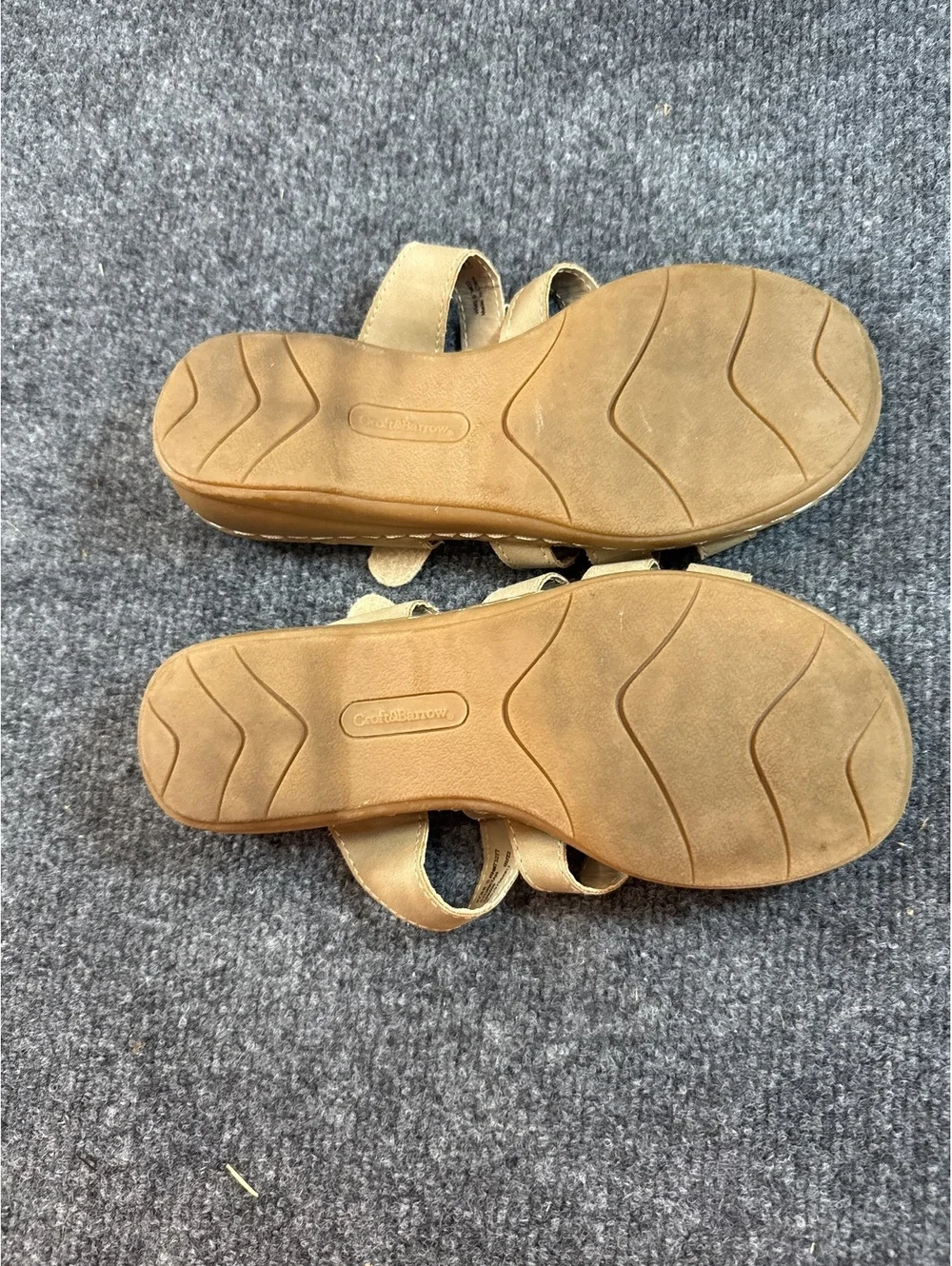 Croft & Barrow Women’s Beige Strappy Wedge Sandals Slip On Comfort Shoes
